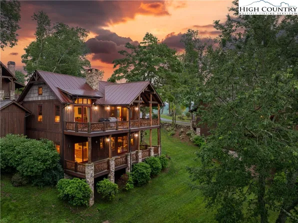 30 Eagle Village Circle, Banner Elk, NC 28604