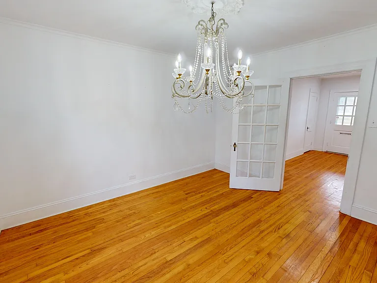 608 N Jackson St — Photo 9