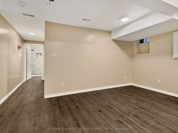 3rd image of 5 Rutherford Ave