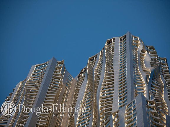2nd image of 8 Spruce St APT 71H