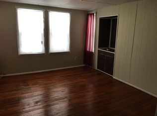 60 Westwood Ave #2, Cranston, RI 02905