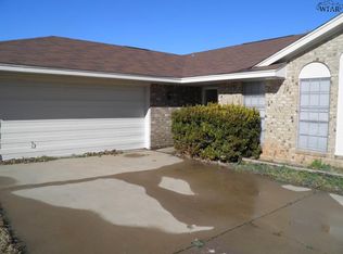 4613 Spring Shadow Dr, Wichita Falls, TX 76310