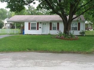 708 Guinevere Ct, Troy, IL