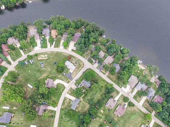 3rd image of 10681 Sherlock Dr