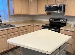 10078 S Majestic Canyon Rd #BASEMENT, Sandy, UT 84092