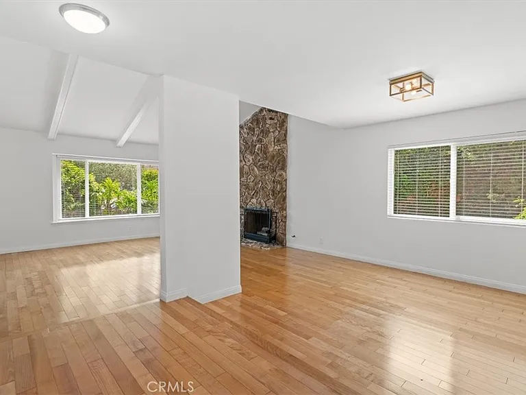 29303 Stonecrest Rd — Photo 8