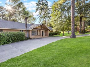 909 Linton Lanier Ln, Jasper, TX 75951