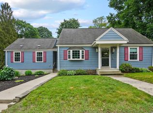 2 Putnam Ln, Auburn, MA 01501