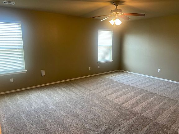4th image of 8513 SW 50th St