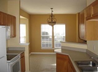 52 Spring Crossing Cir, Greer, SC 29650