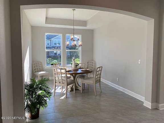 5th image of 22 Catesby Ln