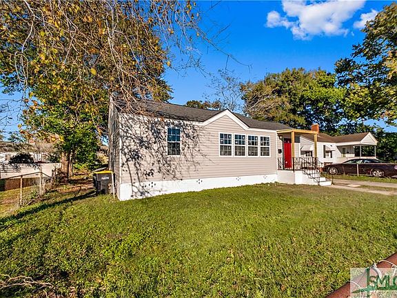 2012 Greenwood St Savannah Ga 31404 Mls 239031 Zillow