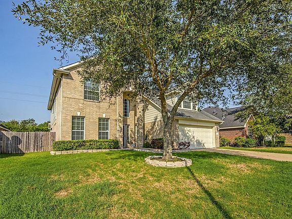 2nd image of 2510 Dawn River Ln
