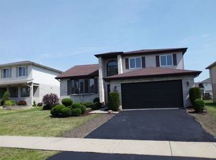 5226 Sawgrass Dr, Richton Park, IL 60471