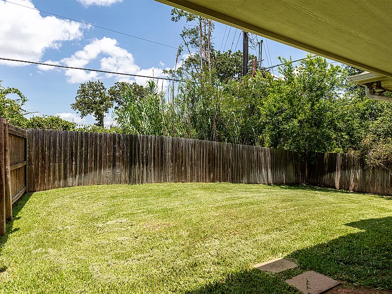 731 Dominik Dr — Photo 23