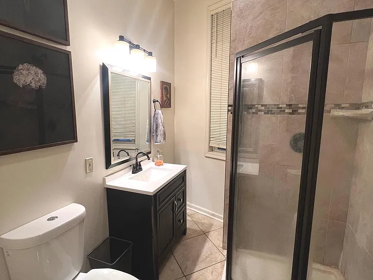 727 Reservoir St — Photo 23