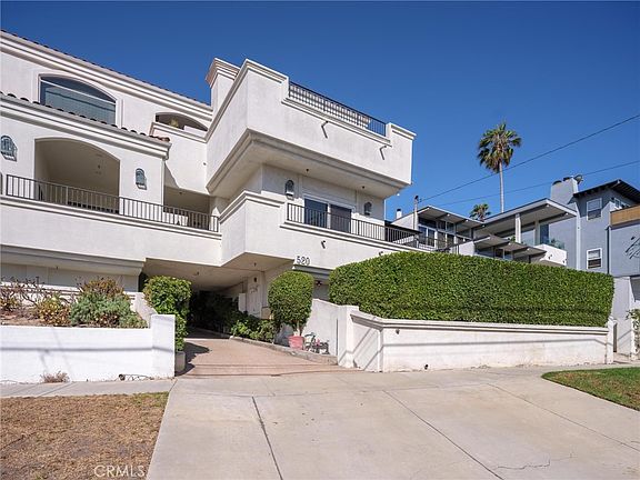 2nd image of 520 N Guadalupe Ave Unit A