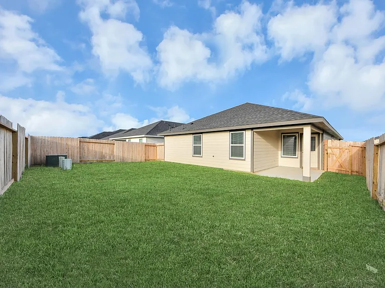 31426 Harp Ridge Dr — Photo 36
