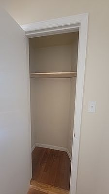 4th image of 501 E 21st St APT C3