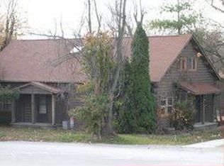 158 School House Ln, Nashville, IN 47448