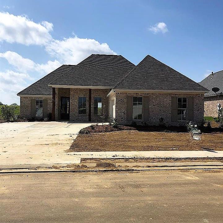 1st image of 420 Araglen Dr