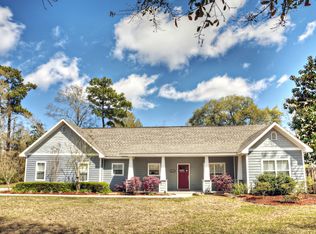 N 5th St, Ocean Springs, MS 39564