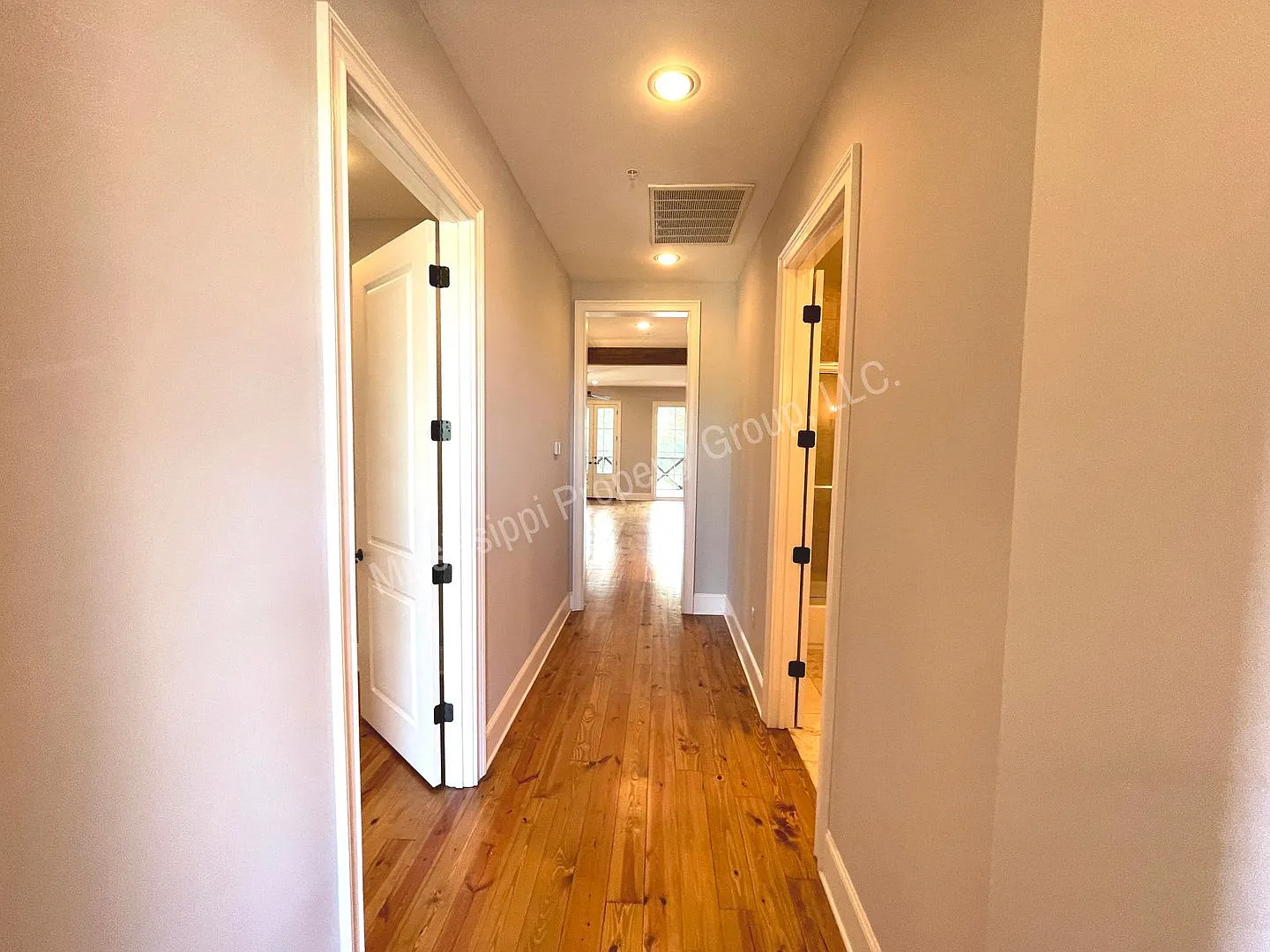 3BR/3BA For Rent — Photo 4