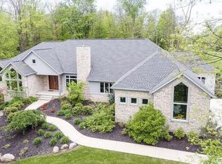1756 Pebblecreek Dr, Akron, OH 44333