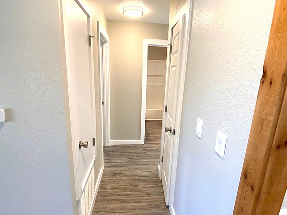 3rd image of 614 N 6th St