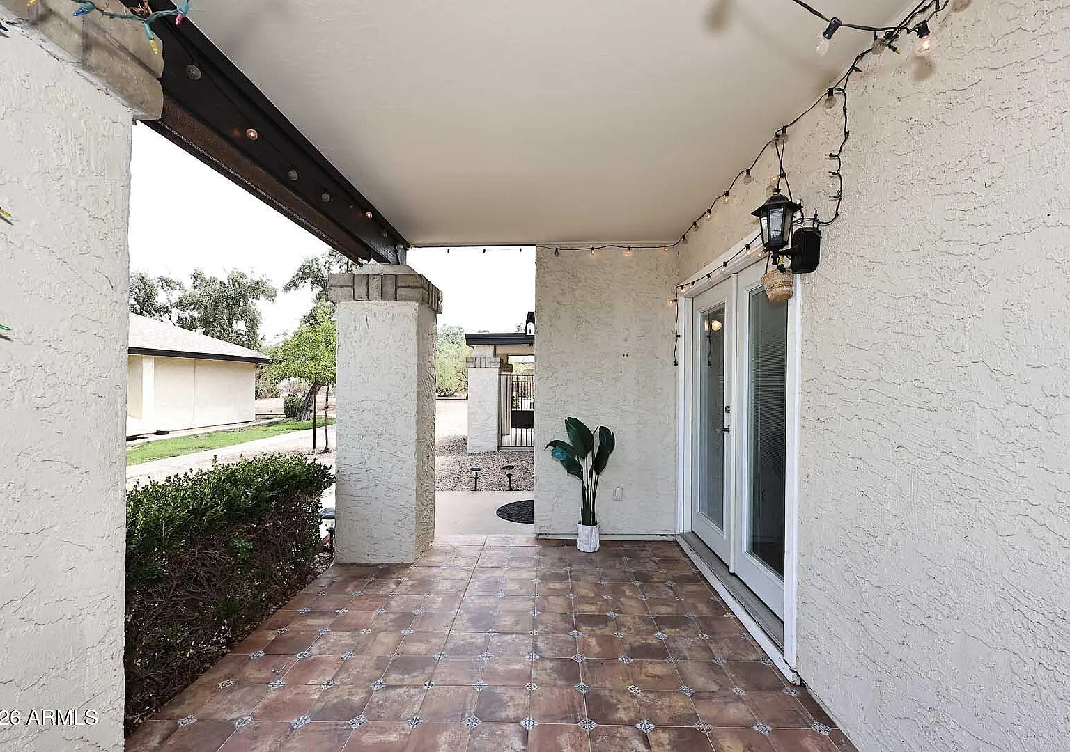 2 bed, 1.5 bath, 920 sqft, $1,900 — Photo 4
