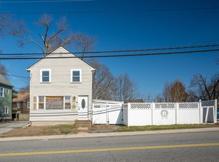 22 Benham Rd, Groton, CT 06340
