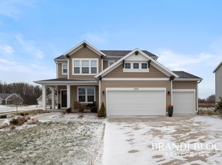 5904 Crossmoor St SE, Caledonia, MI 49316