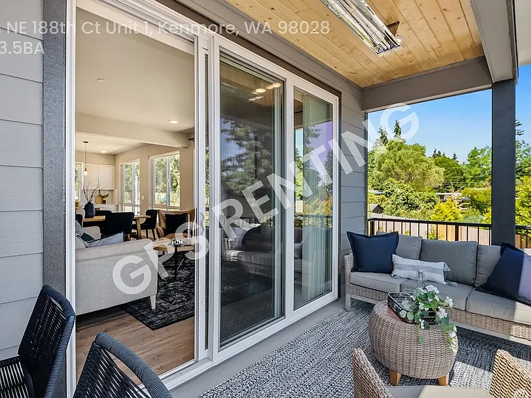 6633 NE 188th Ct #1 — Photo 4