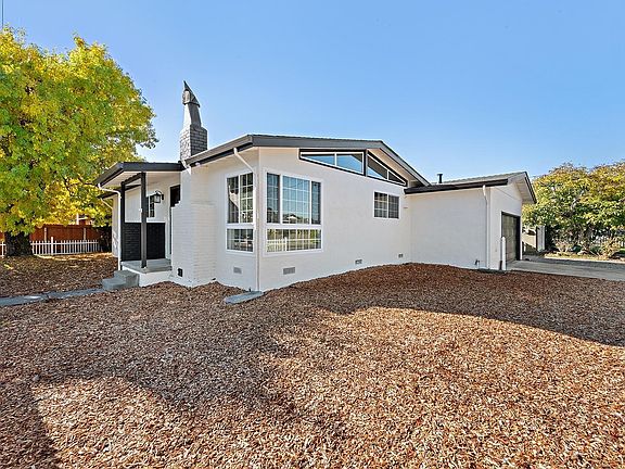 3rd image of 532 Williams Drive