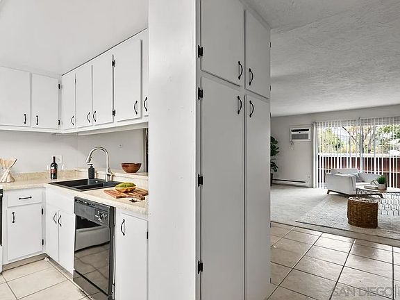 3rd image of 8761 Lake Murray Blvd Unit 9
