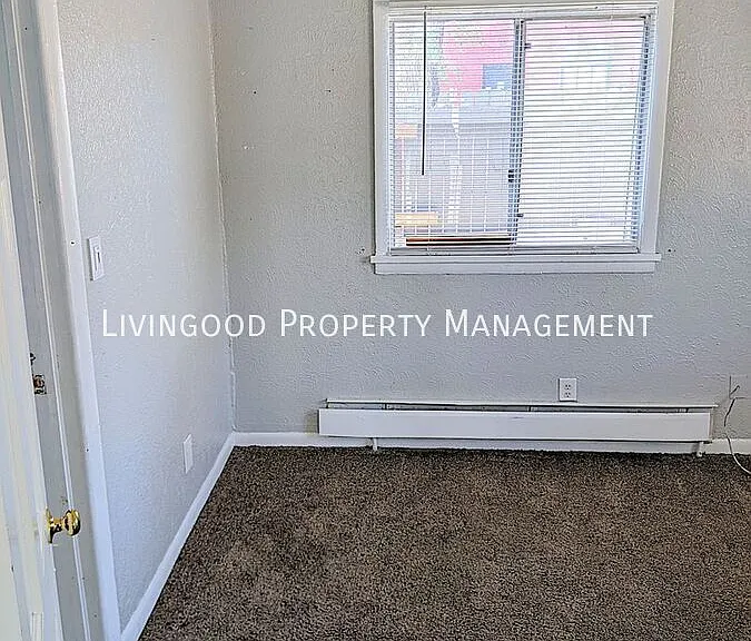 225 E Brookside St #16 — Photo 10