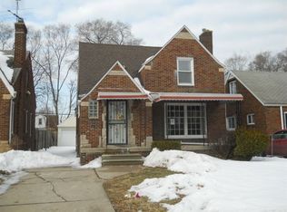 9467 Lakepointe St, Detroit, MI 48224