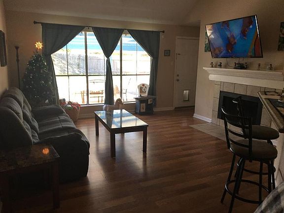 5th image of 2918 Tarpon Dr