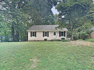 7209 Stuart Dr, Raleigh, NC 27615