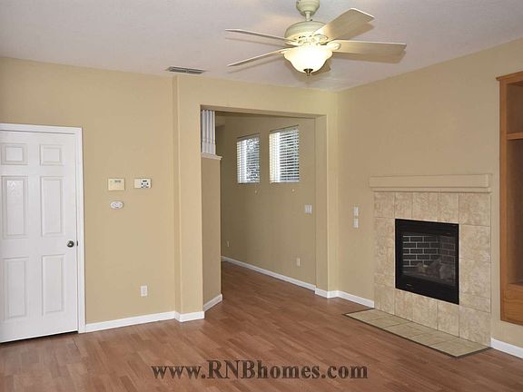 5th image of 12 Amarillo Ct