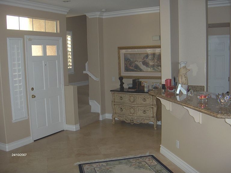 Travertine, Crown Moulding, Granite