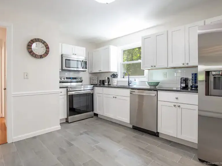 5 Hollow Spring Rd — Photo 19