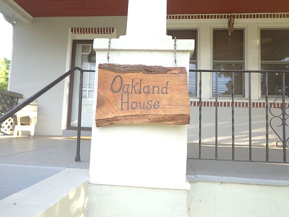 OAKLAND HOUSE