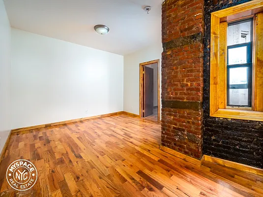 Rented by MySpaceNYC | media 13