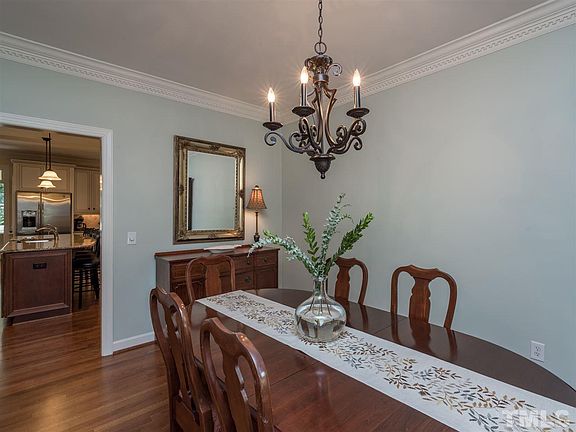 5th image of 4107 Indigo Dr