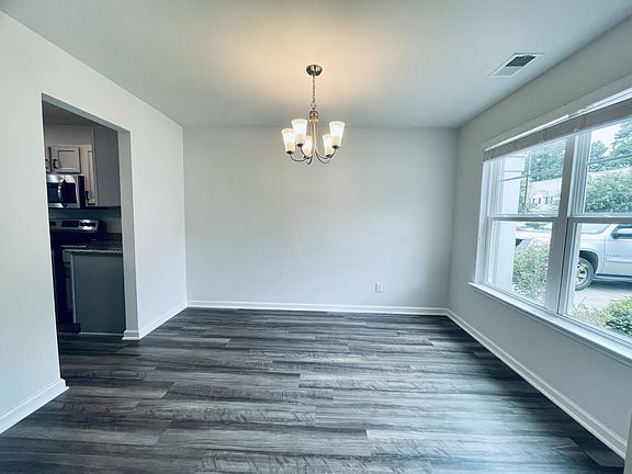 Dining Room_08042023