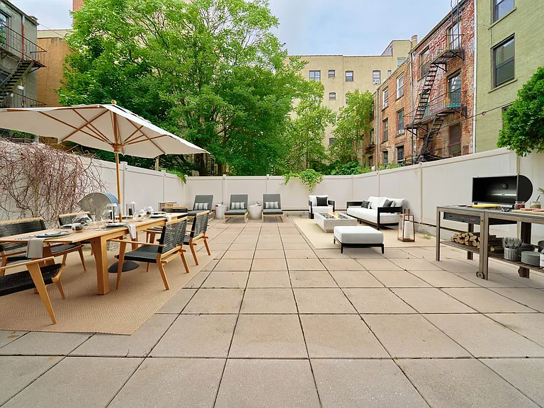 329 Pleasant Ave #1B — Photo 12
