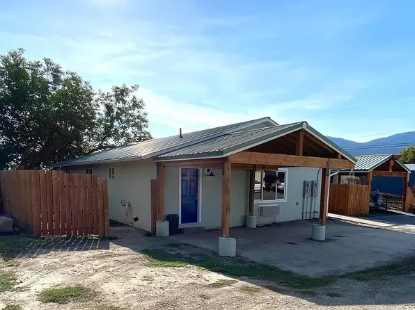 155 1/2 S Washington St, Colville, WA 99114