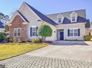 110 Woodsdale Dr, Peachtree City, GA