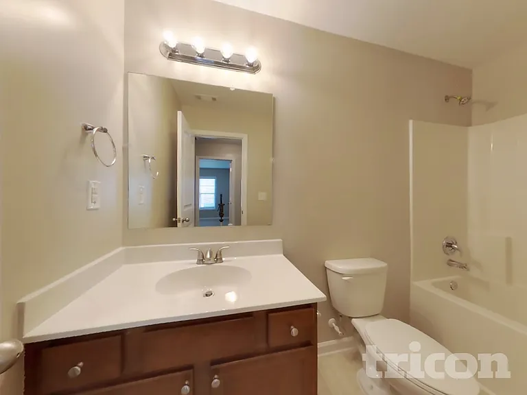 223 Madison Ave — Photo 15